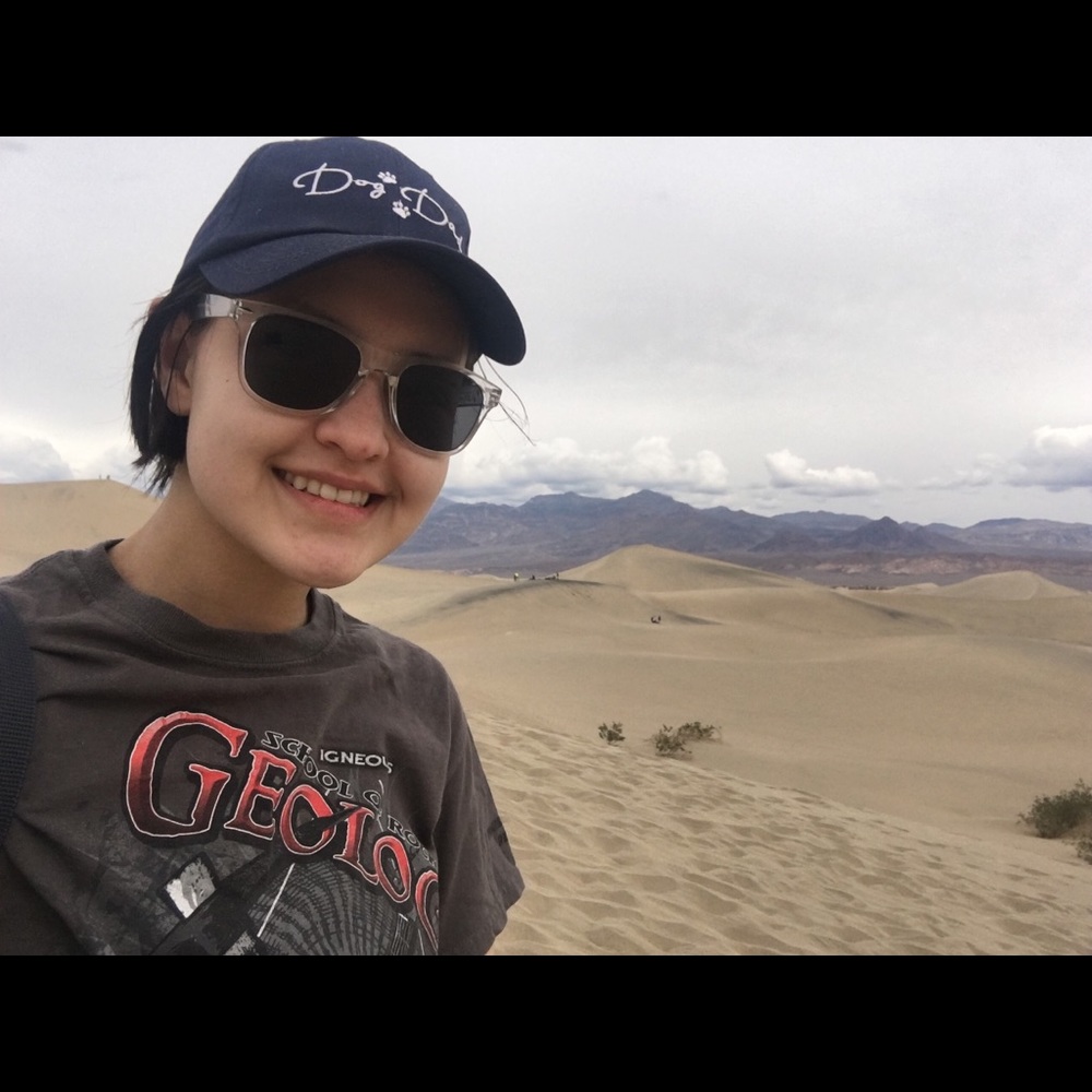 Meet your Posher, Elena